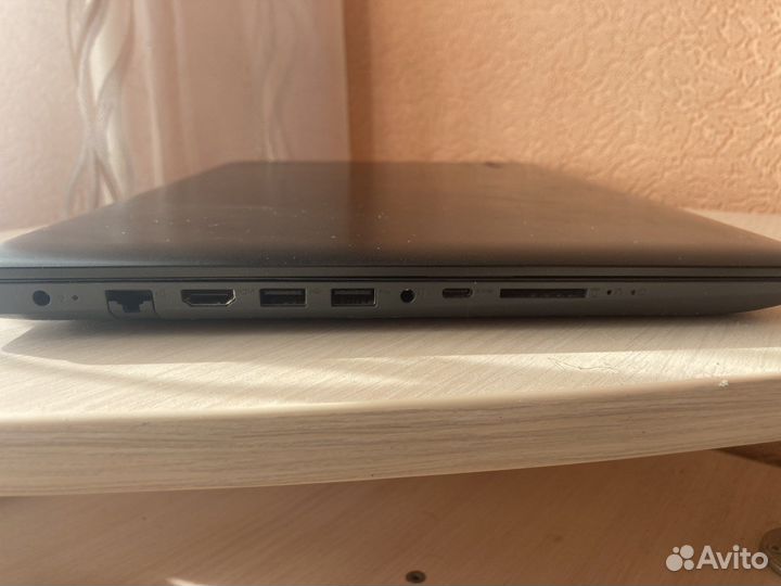 Ноутбук lenovo