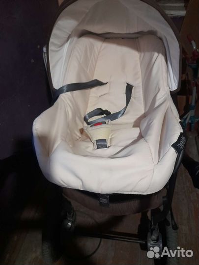 Коляска zippy 3 в 1