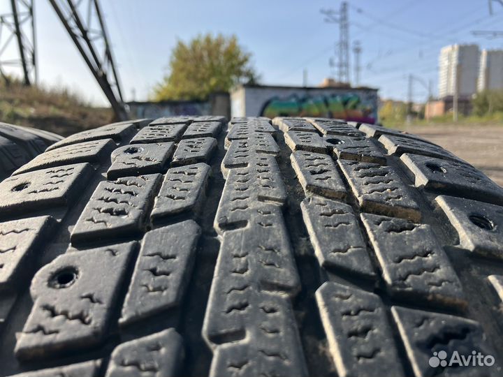 Dunlop SP Winter Ice 01 225/65 R17 102