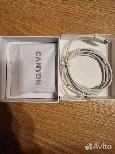 Беспроводная зарядка на iPhone на 15 Вт. 600