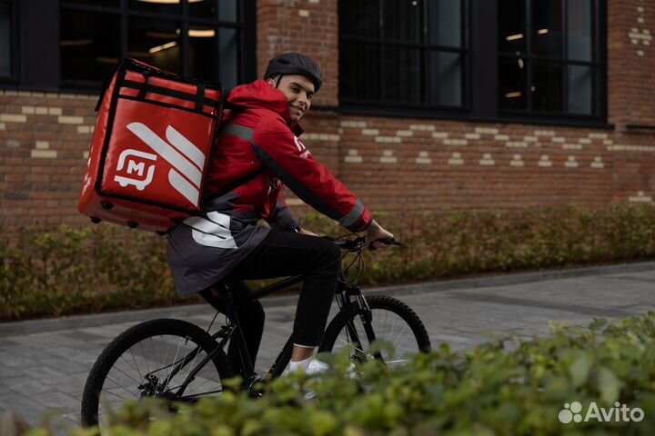 Курьер еженедельные выплаты до 5500