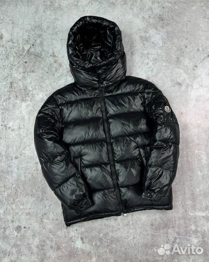 Пуховик moncler