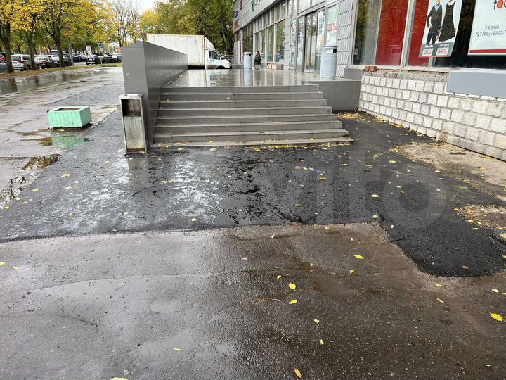 Торговая площадь, 1200 м²