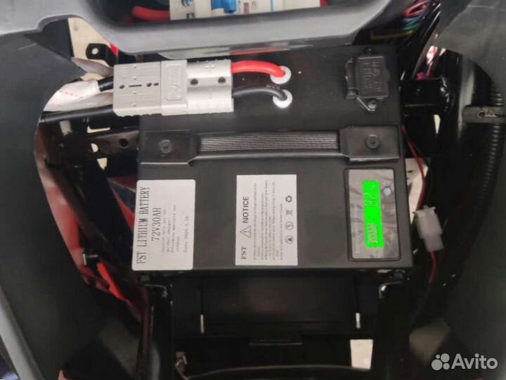 Скутер GreenCamel Cruize, 72V 3000W R13