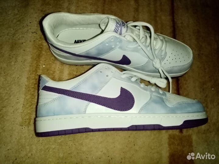 Кроссовки найк