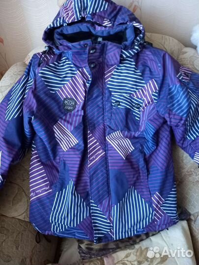 Горнолыжная куртка для девочки