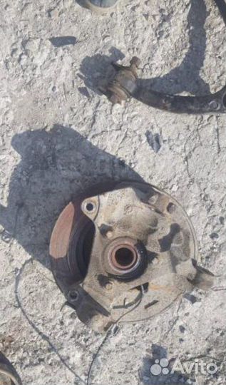 Ступица Cadillac Escalade GMT900