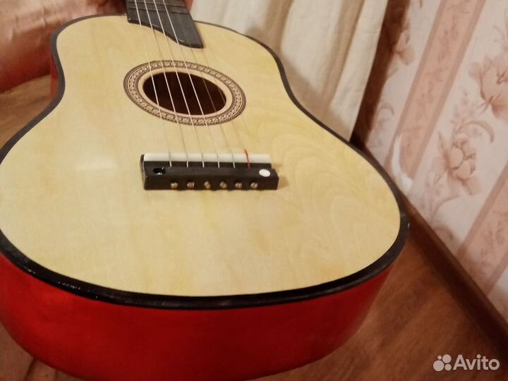 Детская гитара копия настоящей