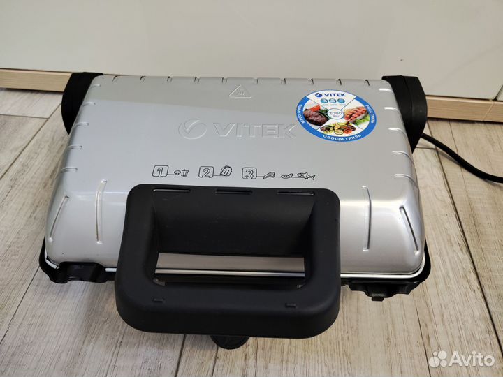 Гриль-пресс Vitek VT-2633