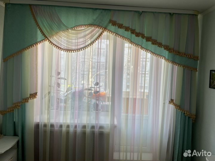 Набор: покрывало, 2 наволочки и шторы