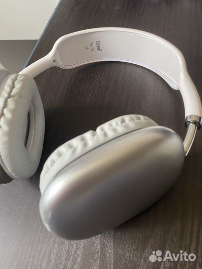 Беспроводные наушники leef