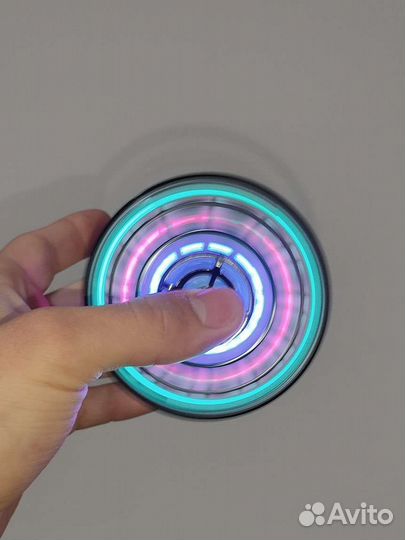 Летающий спиннер