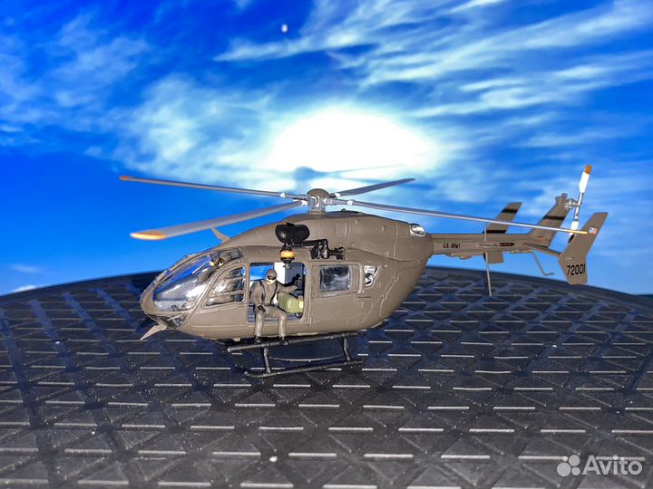 Модель вертолета Eurocopter UH-72A 