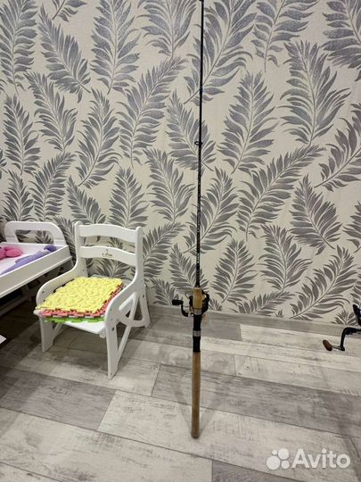 Спиннинг c катушкой