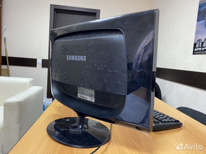 Монитор для компьютера samsung