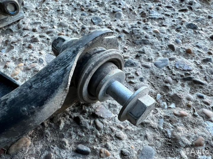 Рычаг передний левый левый Renault Arkana пробег