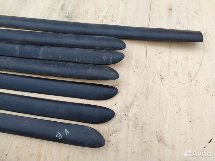 Молдинги задние Дорестайлинг на Opel Vectra B