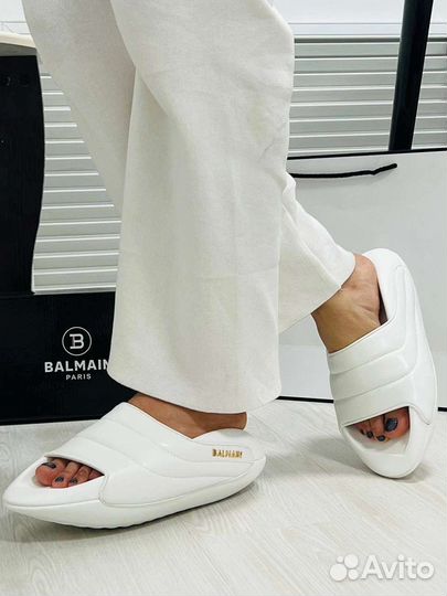 Пляжная обувь женская