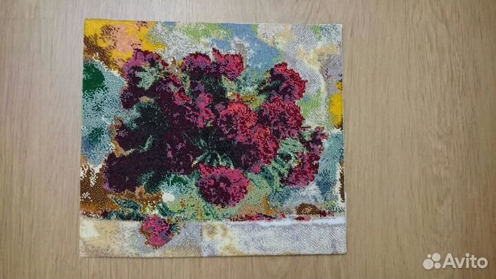 Вышитая бисером картина 