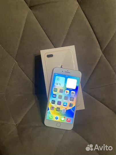 iPhone 8 Plus, 64 ГБ