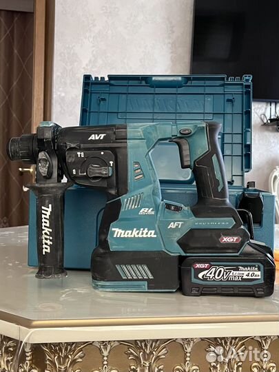 Перфоратор makita