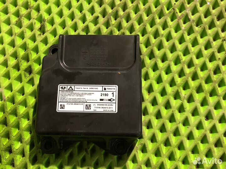 Блок управления подушками безопасности granta