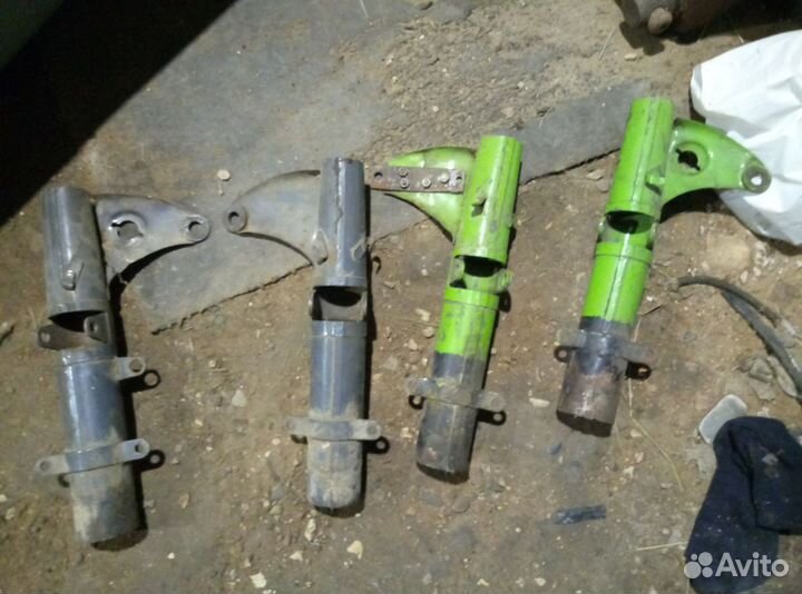 Старинные кожухи вилки урал крепление фары днепр