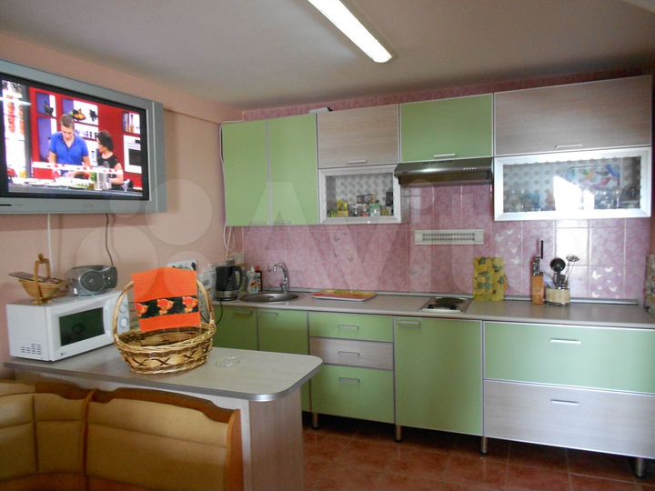 Комната 50 м² в 1-к., 1/4 эт.