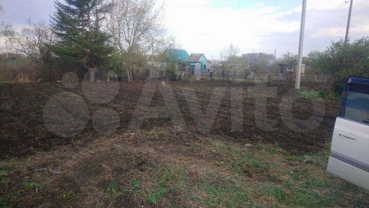 Дача 20 м² на участке 5 сот.