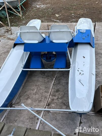 Катамаран янтаоь