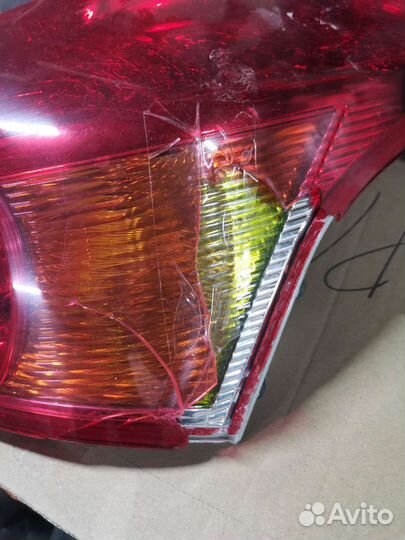 Kia ceed 2011 хэтчбек задний правый фонарь