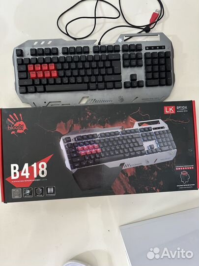 Игровая клавиатура с подсветкой A4tech Bloody B418