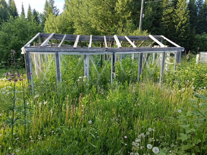 Дом 25 м² на участке 7 сот.