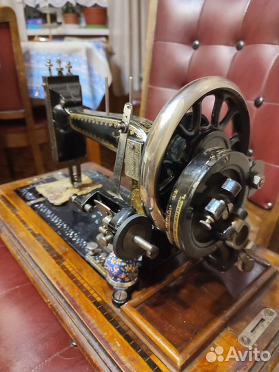 Швейная машинка Gritzner Durlach