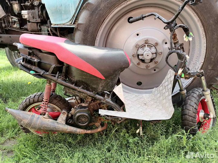 Продам скутер 50cc 139
