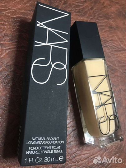 Крем тональный nars