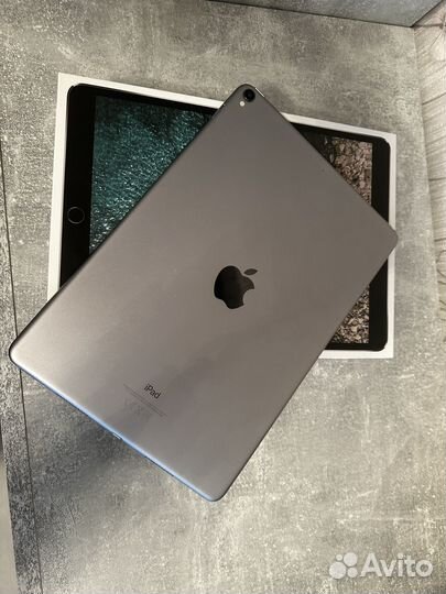 Планшет Apple iPad Pro 10,5