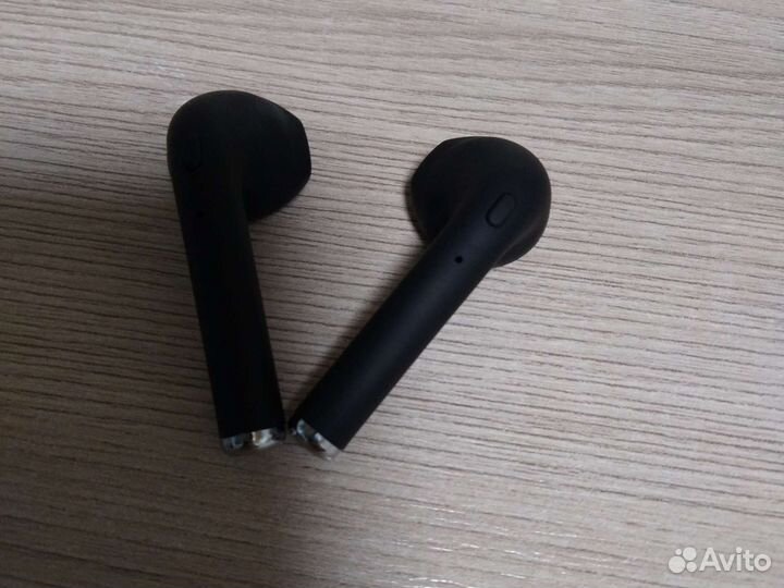 Беспроводные наушники