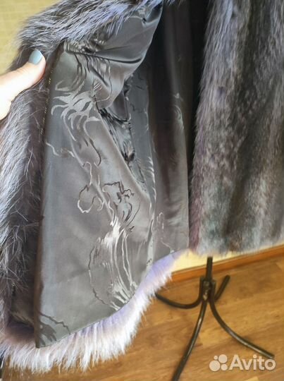 Шуба из енота с капюшоном