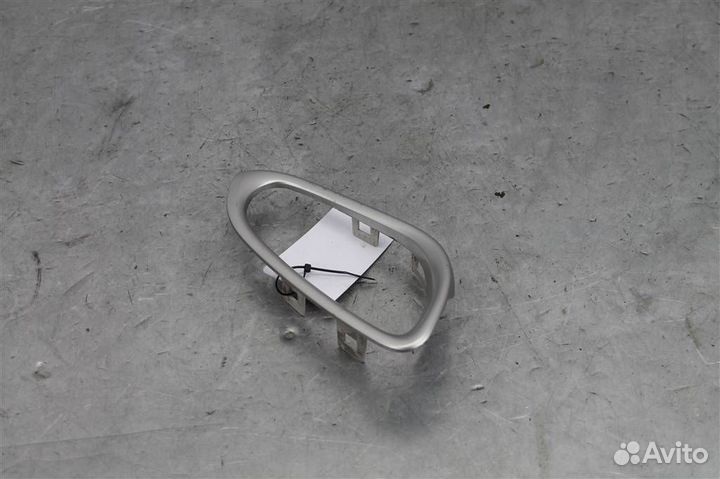 Накладка ручки внутренней Nissan Sentra B17