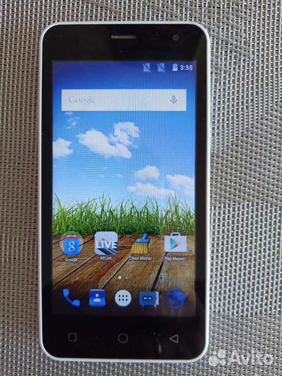 Телефон Micromax Canvas Pace Q415 Мегафон
