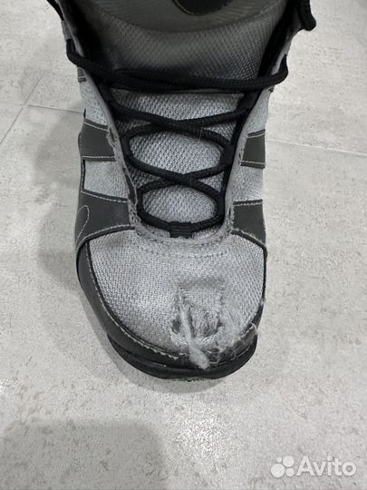 Сноубордические ботинки мужские 42