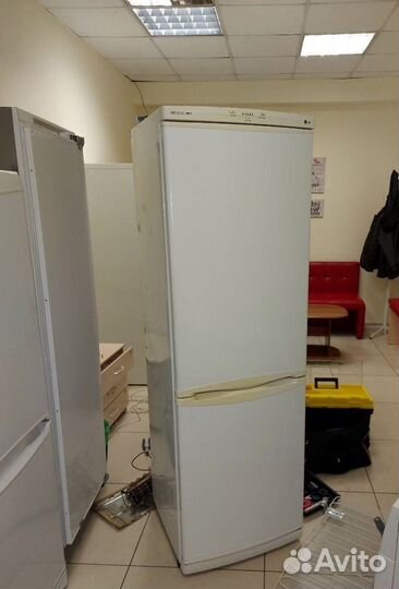 Ремонт холодильников Ремонт стиральных машин