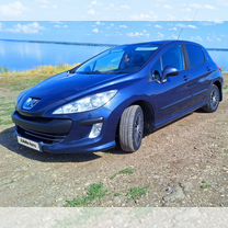 Peugeot 308 1.6 MT, 2008, 176 230 км, с пробегом, цена 490 000 руб.