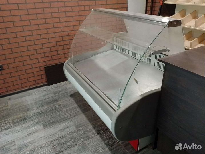 Продаю холодильник