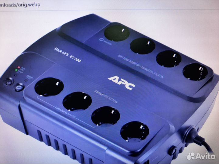 Блок бесперебойного питания APC Back-UPS ES700