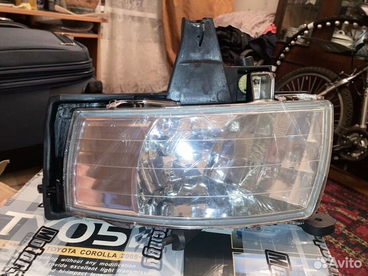 Фары противотуманные Toyota corolla IX