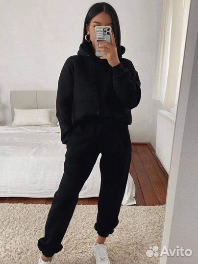 Спортивный костюм женский 