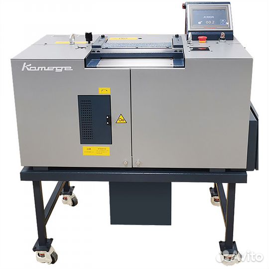 Машина для выравнивания кожи (двоильная)