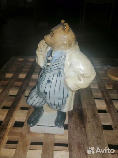 Медведь бюрократ